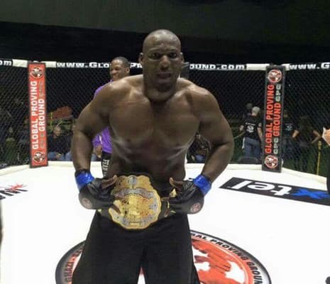 SHELTON GRAVES